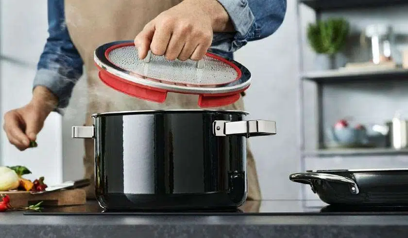 Jogo de Utensílios de Cozinha Le Mans in 2023  Silicone kitchen utensils,  Kitchen utensil set, Silicon utensils